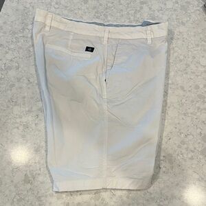 Dockers Men's Cream Flat Front Shorts